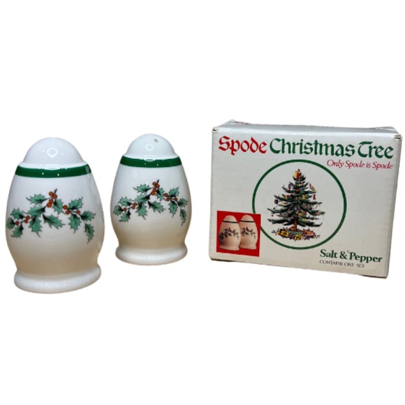 Vintage Spode Salt and Pepper Shaker Set in Christmas Tree Pattern - Picture 1 of 7